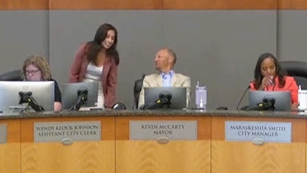 Sacramento mayor and vice mayor caught on hot mic discussing disruptions