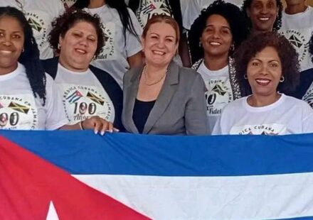 Salud: Unas 50 enfermeras cubanas volverán a Jamaica con contratos individuales