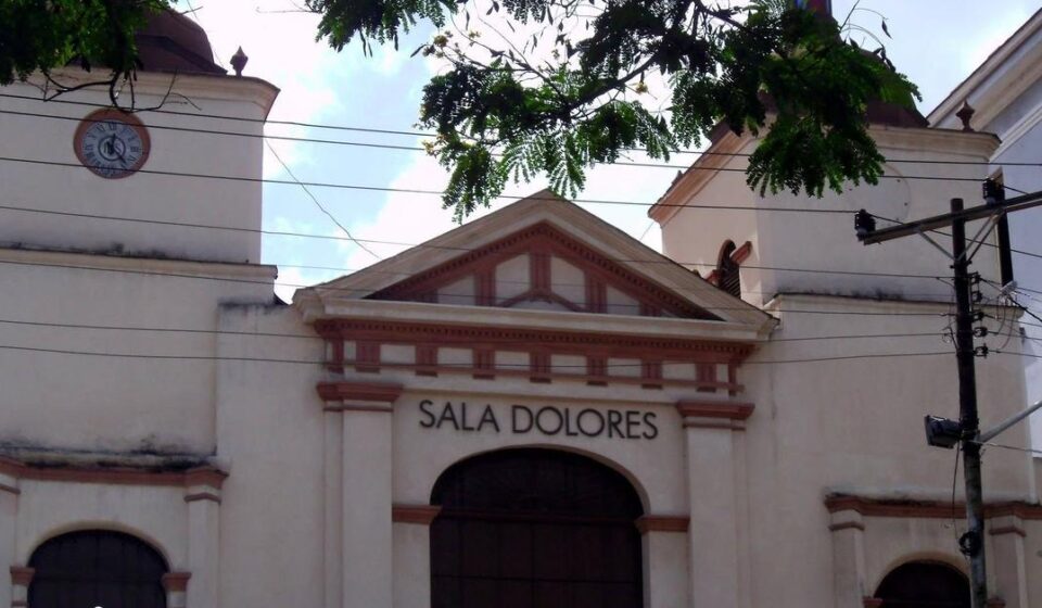 Santiago de Cuba: Una directora denuncia impagos a trabajadores de sala de conciertos