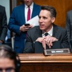 Sen Josh Hawley proposes bill to block USPS bonuses over delivery failures