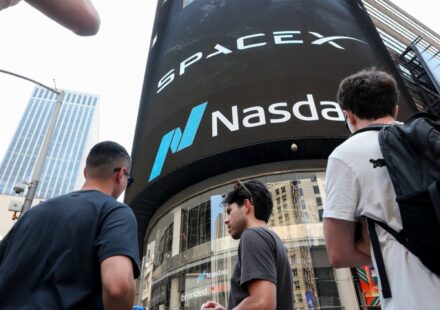SpaceX stock sinks below $135 IPO price for the first time