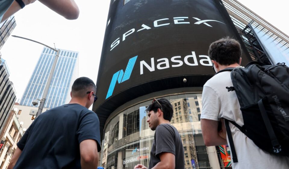 SpaceX stock sinks below $135 IPO price for the first time