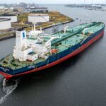 Strait of Hormuz traffic: renewed U.S.-Iran conflict chokes Hormuz