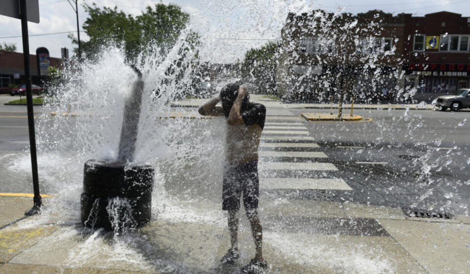 Strong El Nino 'adding fuel to a planet already on fire', warns UN chief