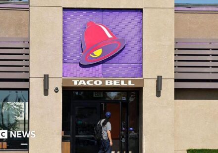 Taco Bell withdraws lettuce from menu after links to explosive diarrhea