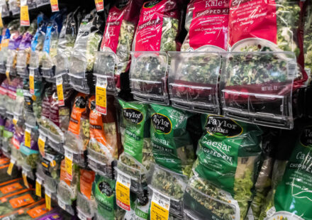 Taylor Farms recalls iceberg lettuce in 27 states due to cyclosporiasis outbreak