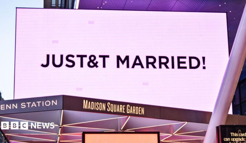 Taylor Swift and Travis Kelce marry at Madison Square Garden