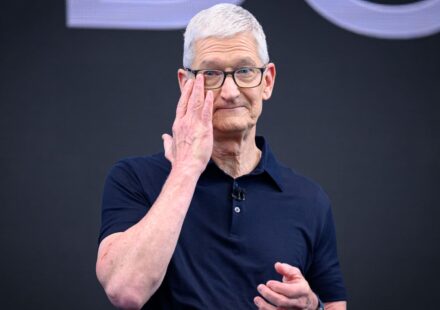 Tech's pricey AI buildout: Dwindling cash and soaring memory costs