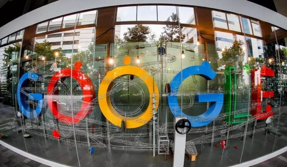 Tecnología: La UE impone dos multas a Google por un total de 890 millones de euros