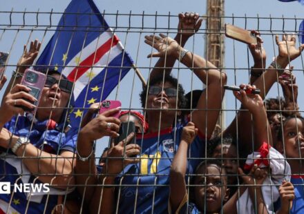 Thousand welcome home Cape Verde footballers after stunning World Cup run