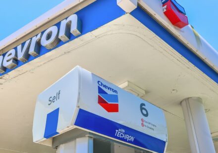 Top analysts suggest these 3 dividend stocks for steady income