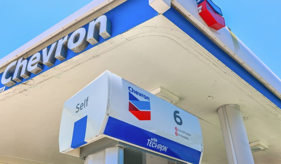 Top analysts suggest these 3 dividend stocks for steady income