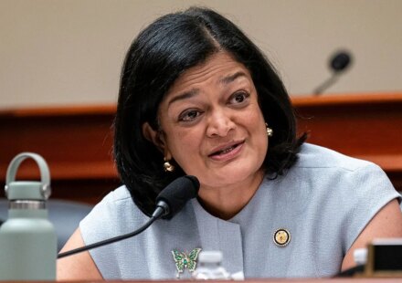 Top progressive Pramila Jayapal introduces Green New Deal for public schools