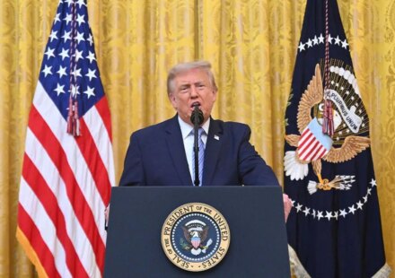 Trump accuses Canada of negligence over wildfire smoke and tariffs