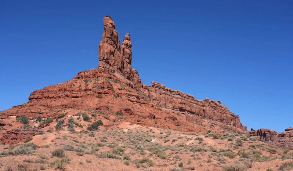 Trump signs order shrinking Bears Ears, Grand Staircase monuments
