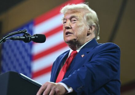 Trump's new global tariff draws rebukes from trade partners