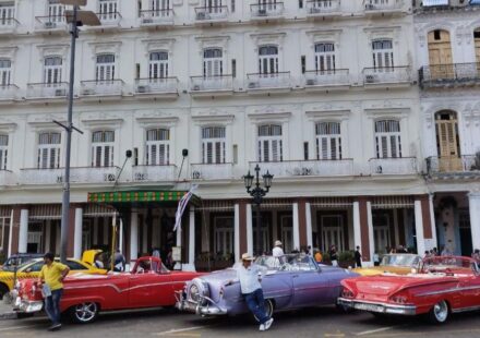 Turismo: El Estado apuesta al sector privado para rescatar el turismo en Cuba