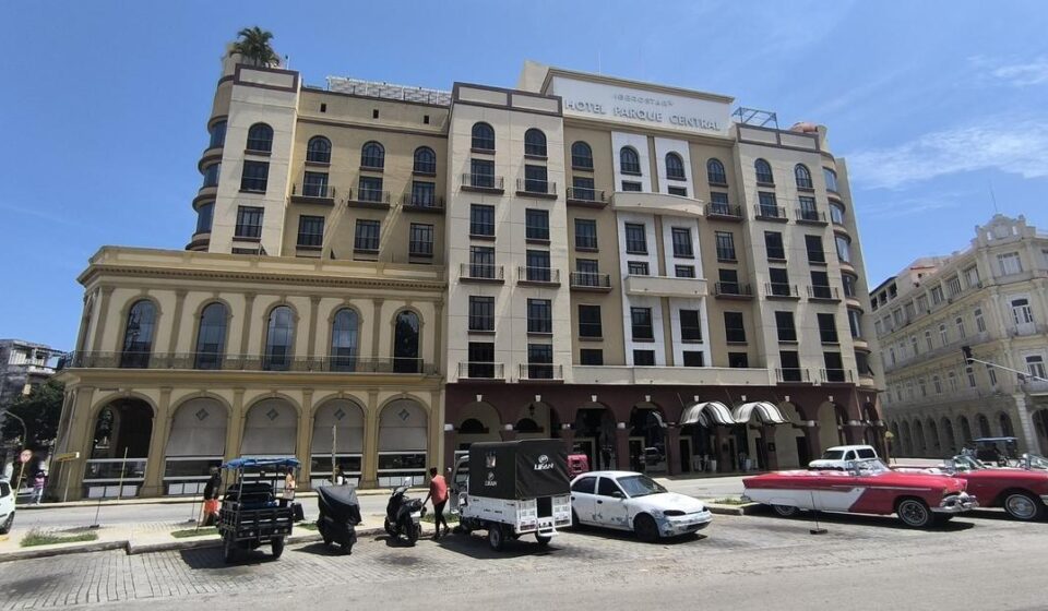 Turismo: Iberostar confirma que “ya no opera” ningún hotel en Cuba