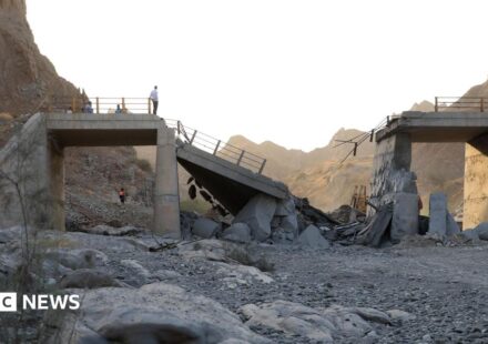 US and Iran exchange strikes after two US soldiers killed in Jordan