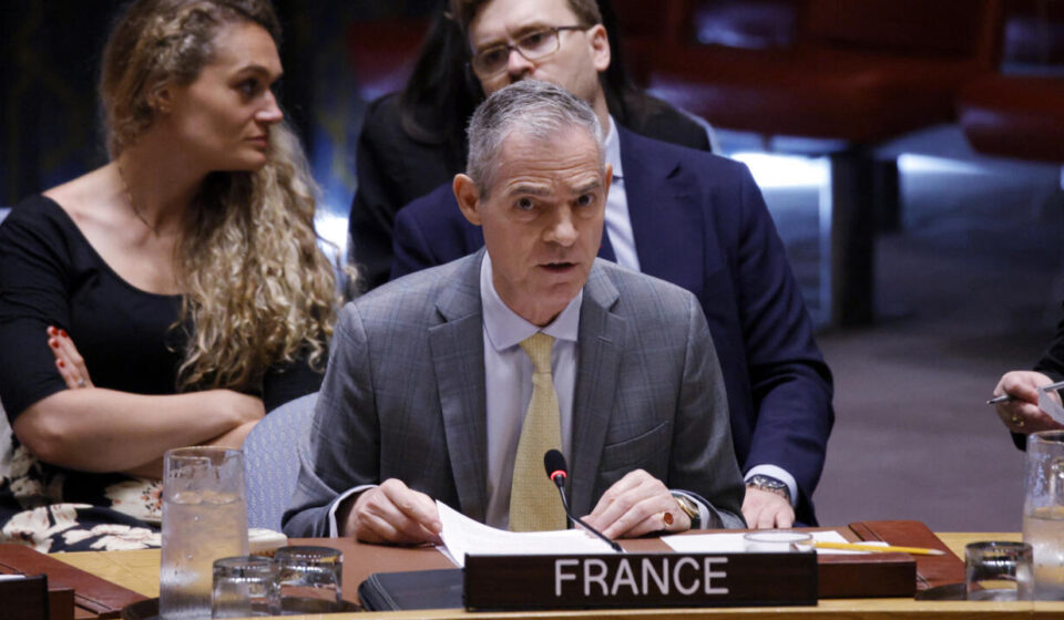 US walks out of UN Security Council meeting as France condemns rights vote