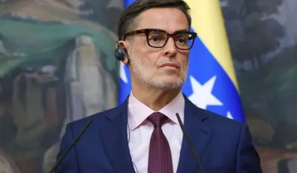 Venezuela: Delcy Rodríguez nombra canciller a su representante en EE UU, Plasencia