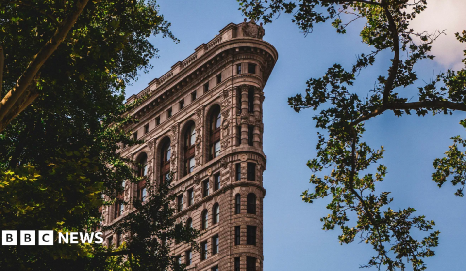 Would you pay $58.5m to live New York City's historic Flatiron Building?