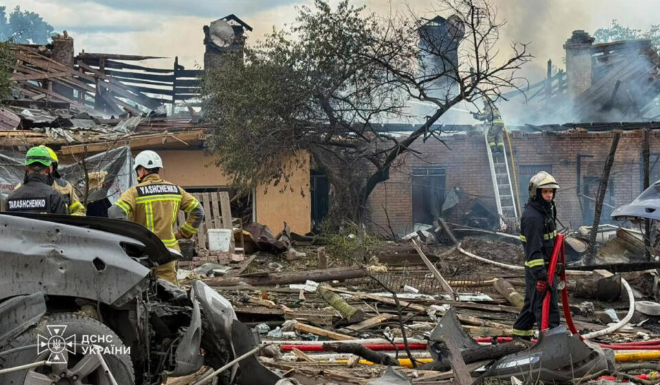 Zelensky warns of possible major Russian strike overnight