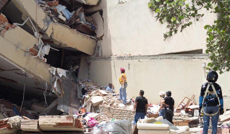 terremoto: Los venezolanos lideran la búsqueda de los desaparecidos