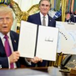 Trump signs order to rename Lake Ontario to Lake America