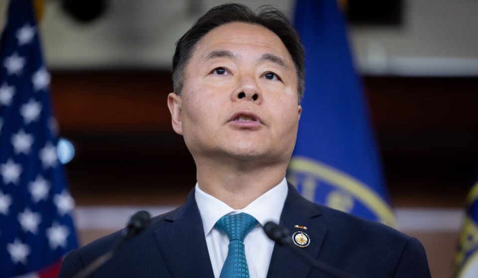 'AI Kill Switch' bill needs to be passed this year, Rep. Lieu says