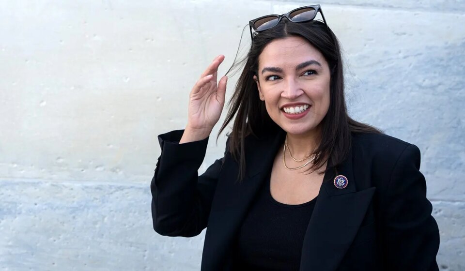 AOC reveals egg freezing decision, blasts Trump on women's health