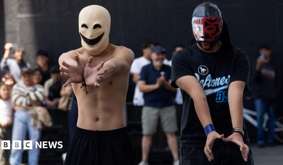 Across Latin America, 'aura battles' burst onto the scene