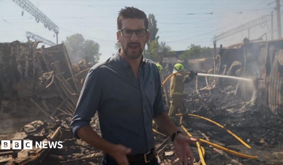 BBC visits smouldering Kyiv market after Russian strikes