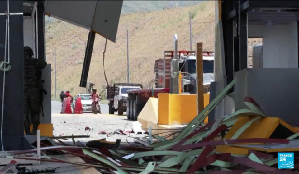 Blast wounds two as de la Espriella cracks down on prisons