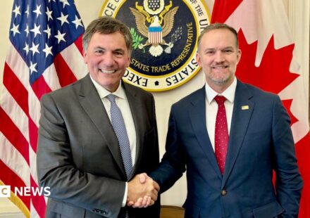 Canada and US say they are finalising a trade deal, but details remain murky
