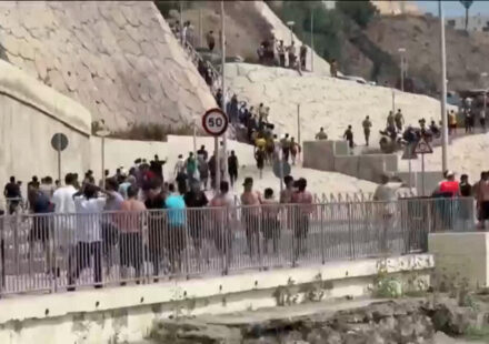 Ceuta: 60,000 cross the border, 57 died