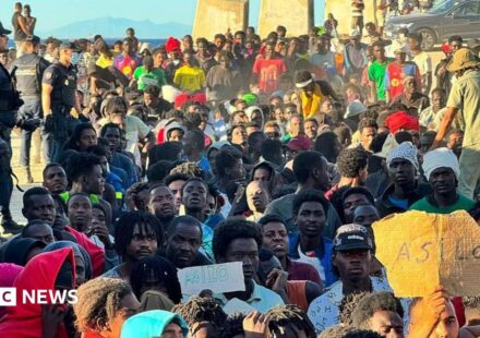 Ceuta: EU commends Spain's 'swift response' to migrant crisis