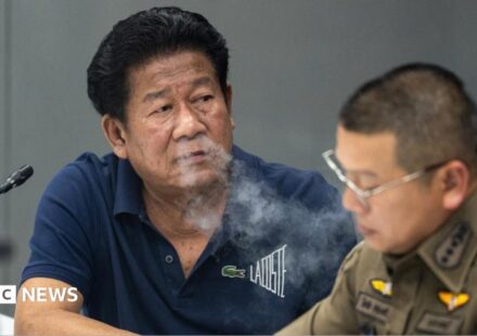 Chalong Riewrang: Former Thai MP allegedly kills official and confesses on YouTube