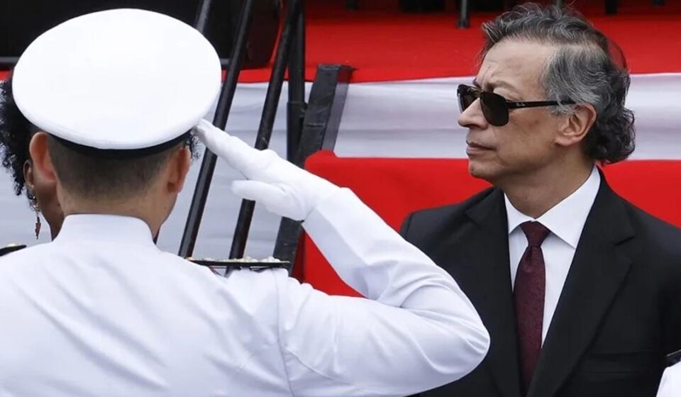 Colombia: Pese a tener procesos en curso, Petro es autorizado a salir