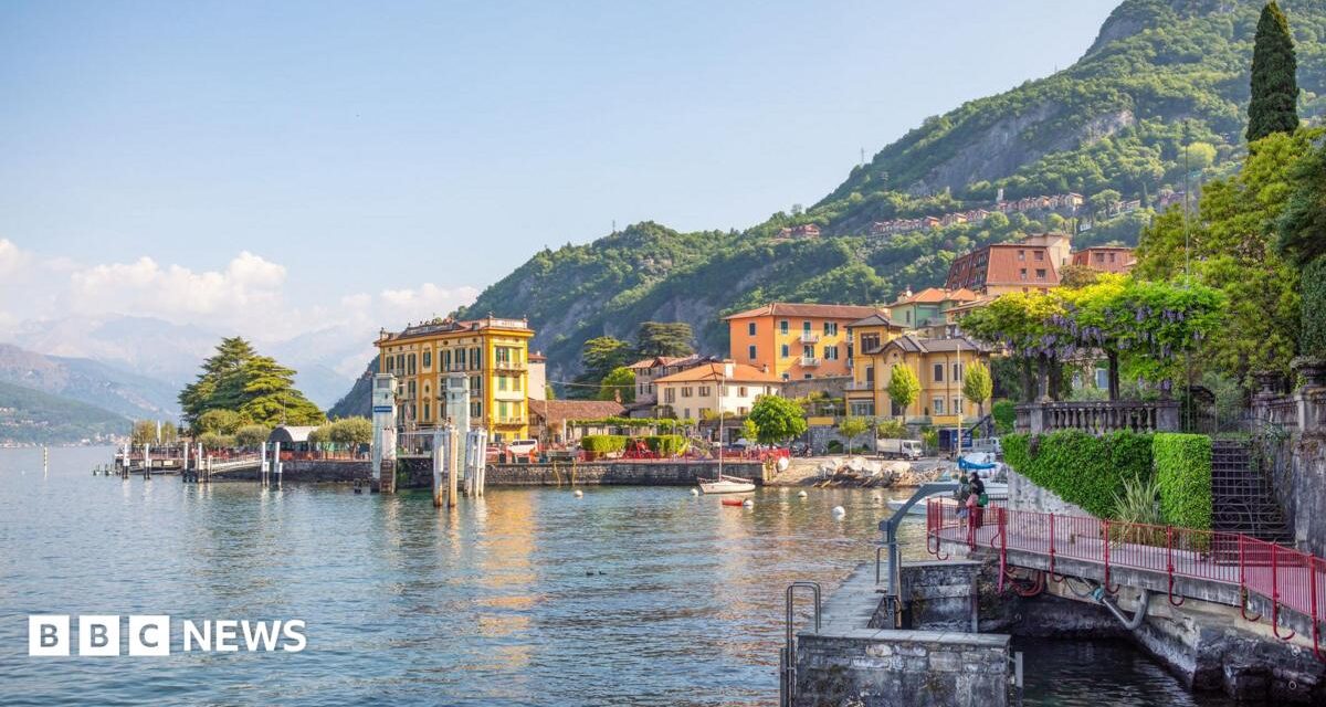 Como mayor bans bikes in city centre after being hit by one