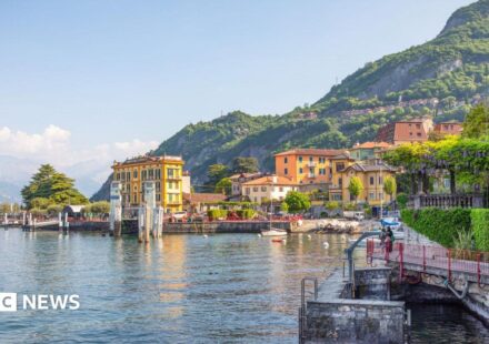 Como mayor bans bikes in city centre after being hit by one