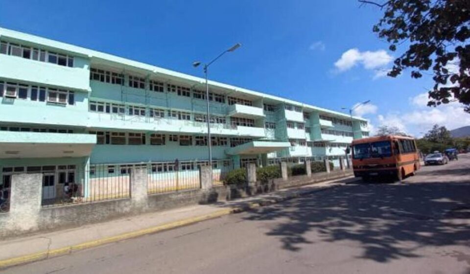 Crisis energética: El hospital y el bombeo de agua, los únicos con energía en Isla de la Juventud