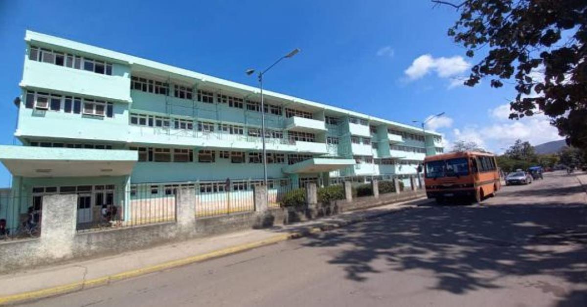 Crisis energética: El hospital y el bombeo de agua, los únicos con energía en Isla de la Juventud