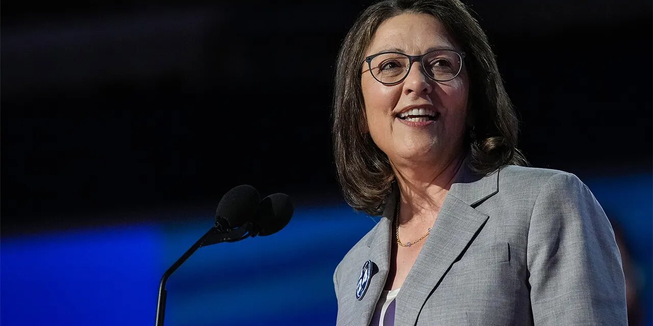 DCCC adds 5 new candidates to Red to Blue for House majority races