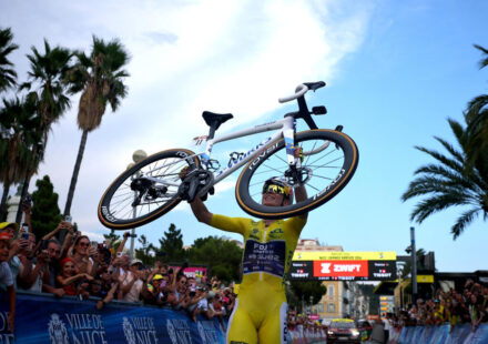 Demi Vollering wins second Women’s Tour de France title