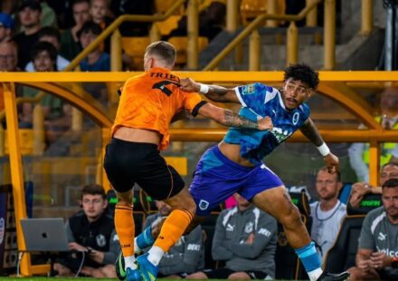 Deportes: Onel Hernández engorda su historial en el fútbol inglés