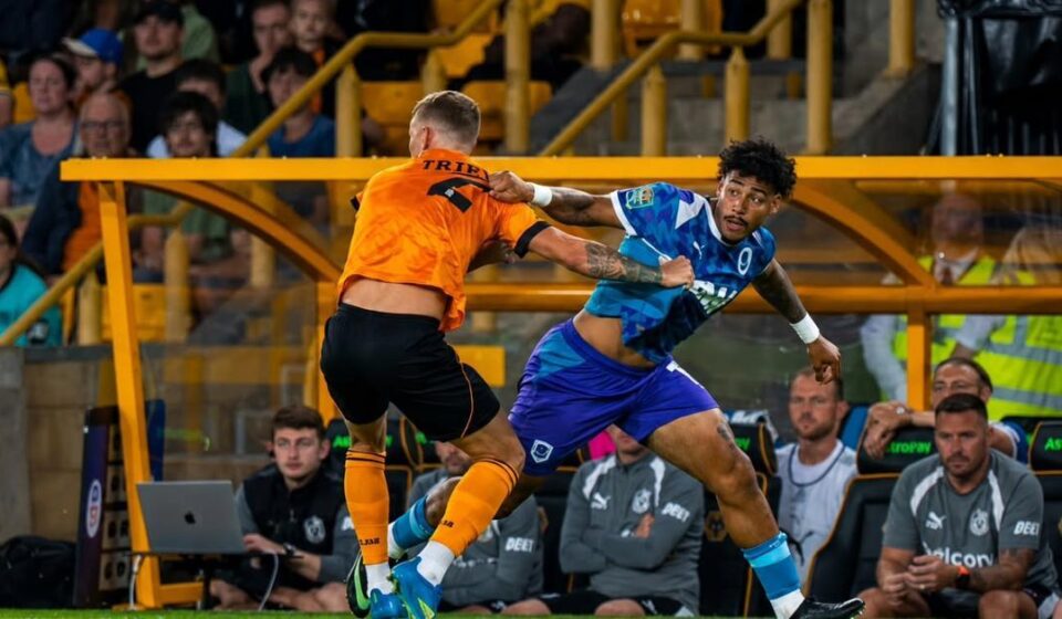 Deportes: Onel Hernández engorda su historial en el fútbol inglés