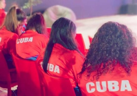 Diplomacia: Agentes cubanos usaron uniformes de atletas para infiltrarse en Dominicana