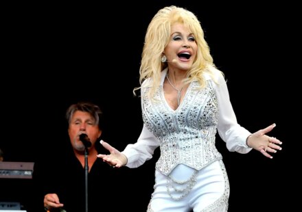Dolly Parton refused politics and declined Medal of Freedom twice