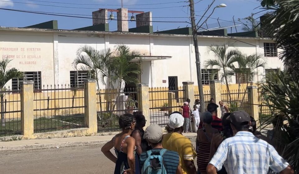 Donaciones: Las donaciones desatan el caos en una iglesia